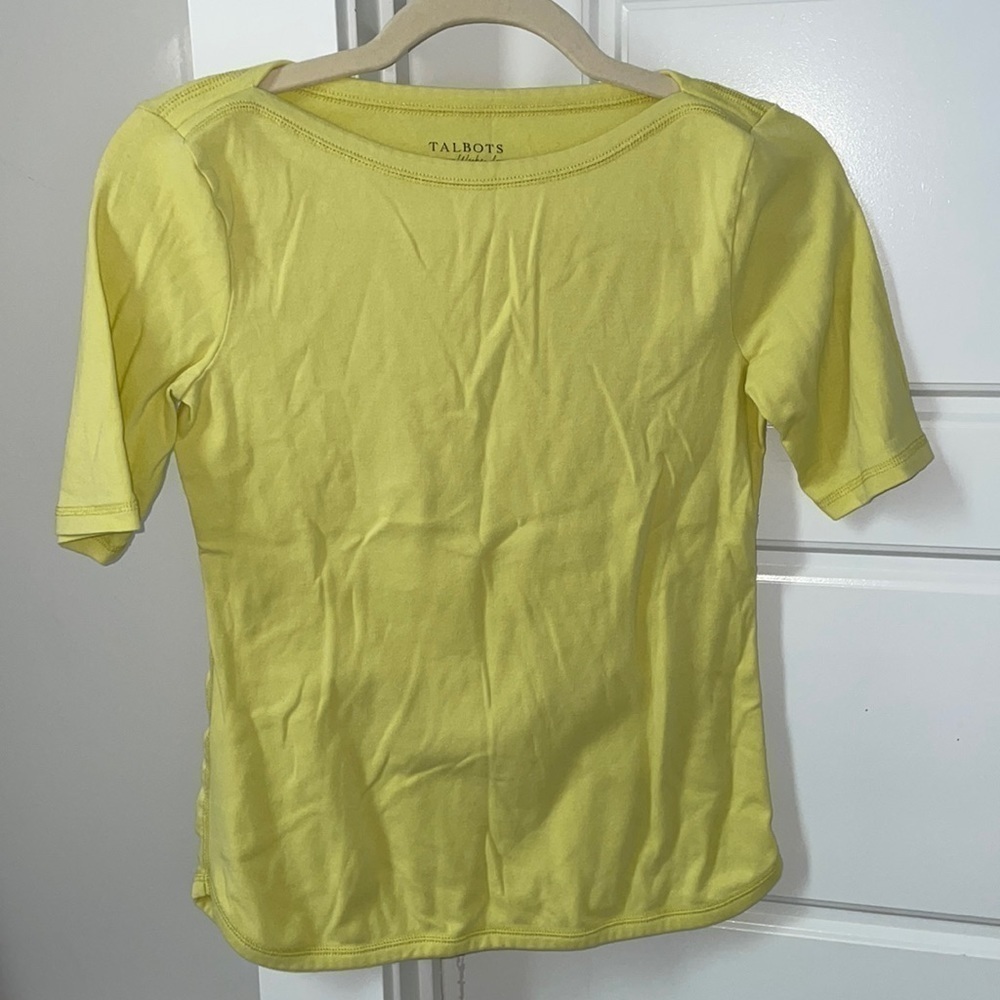 TALBOTS Yellow XS tee